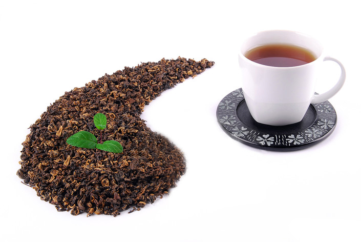 Czytaj więcej: Herbata Yun Ming Czarny - dar składany ku czci chińskich władców