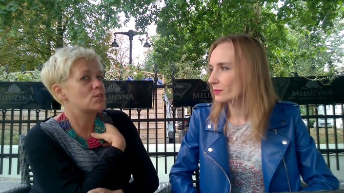 O sztuce impro i jej zastosowaniu w życiu i biznesie z Katarzyną Chmarą rozmawia Lena Wachowiak